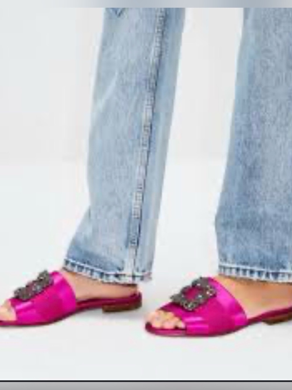 Manolo Blahnik Martamod Hangisi Crystal Buckle Pink Satin Flat Slide Sandals